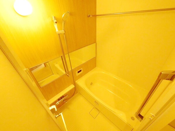 シーズンフラッツ青葉通一番町の物件内観写真